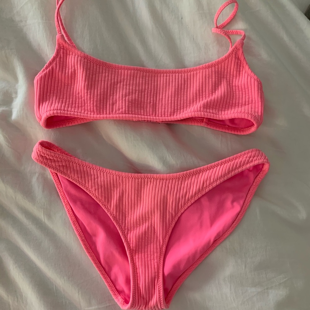 Pink Triangl Bikini